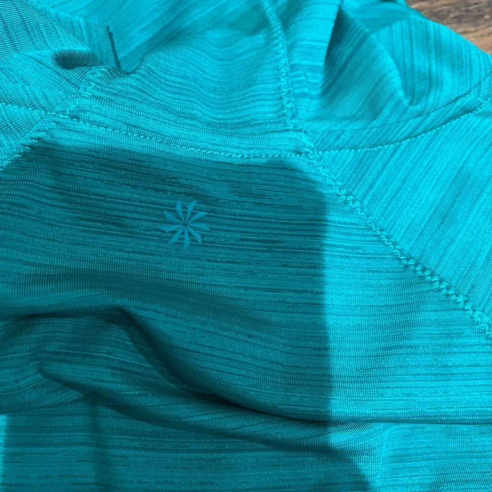 Athleta Green Zip-Up Hoodie Size Small EUC Shapes you Nicely - Picture 3 of 4